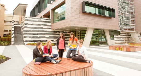 Kuliah di La Trobe University Australia Cek Syarat Pendaftaran dan Biaya Disini