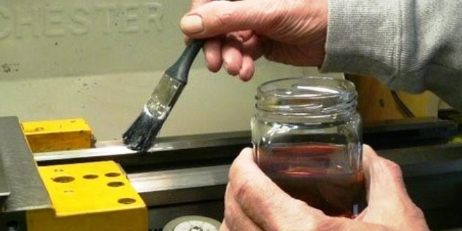 Mengenal Rust Preventive Oil dan Kegunaannya